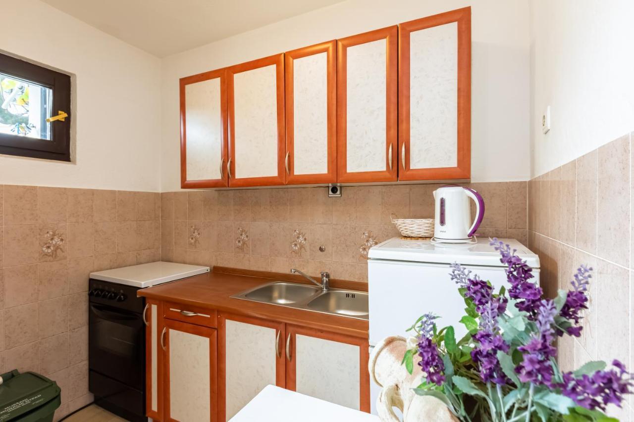 Apartments Sucur With Terrace Baška Eksteriør bilde
