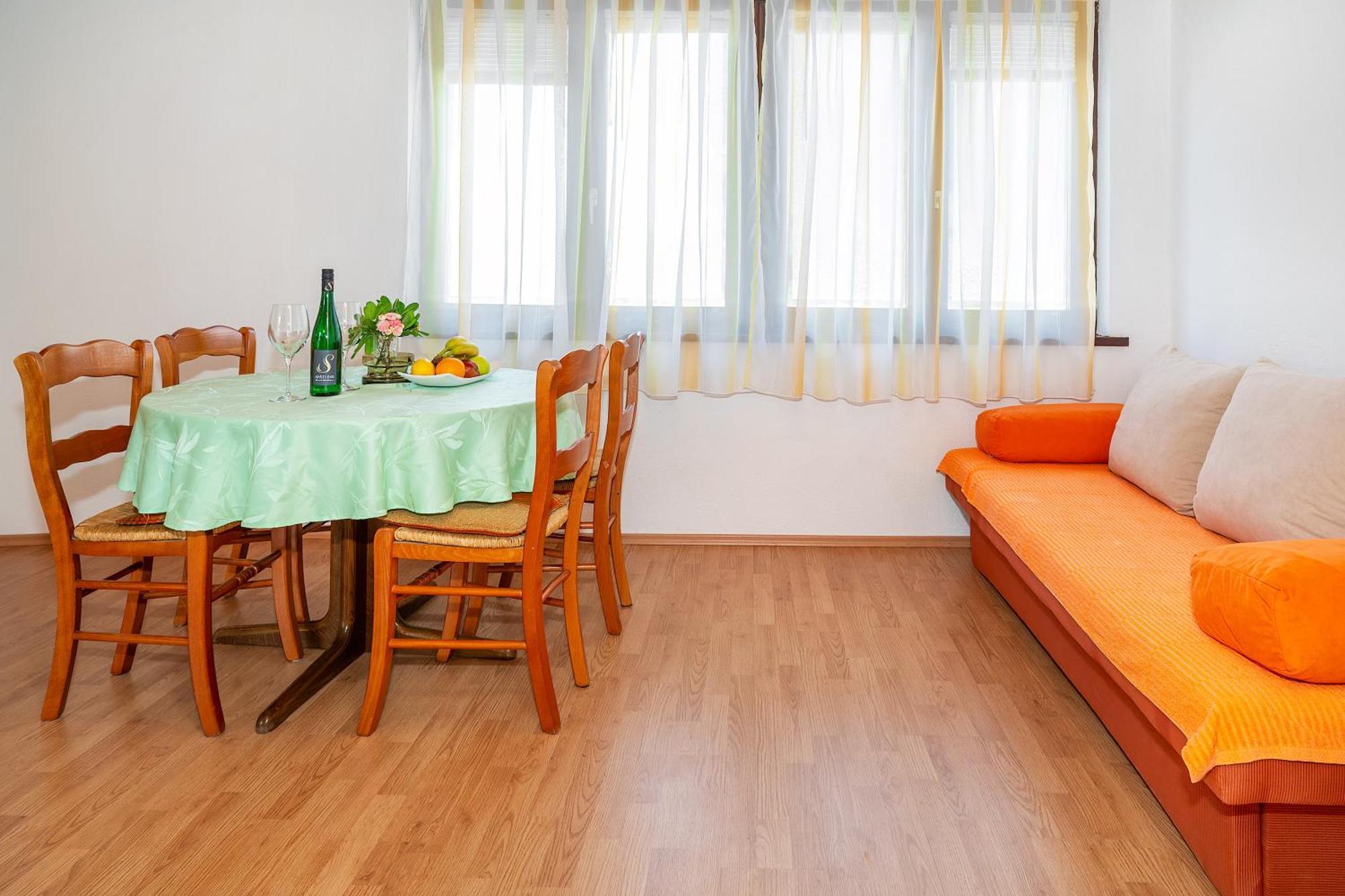 Apartments Sucur With Terrace Baška Eksteriør bilde