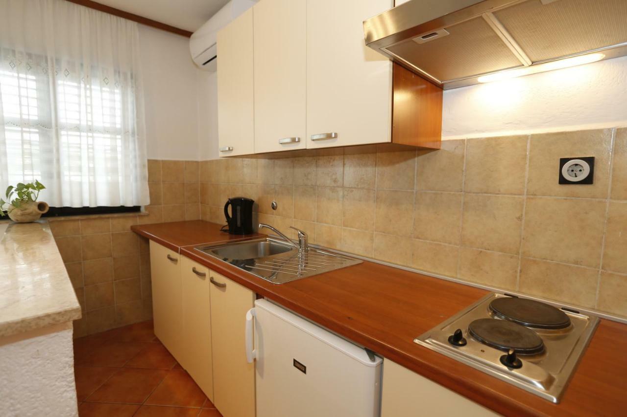Apartments Sucur With Terrace Baška Eksteriør bilde